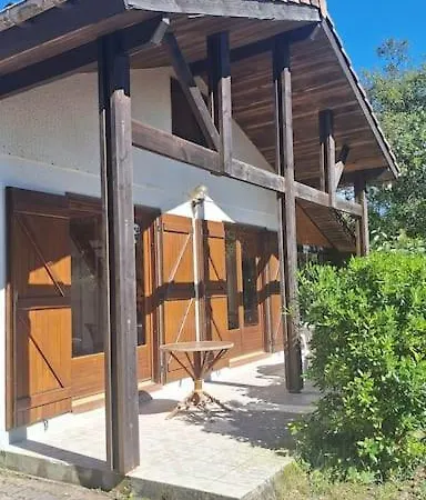 Dom wakacyjny Jolie Maison Landaise Proche De L'ocean *